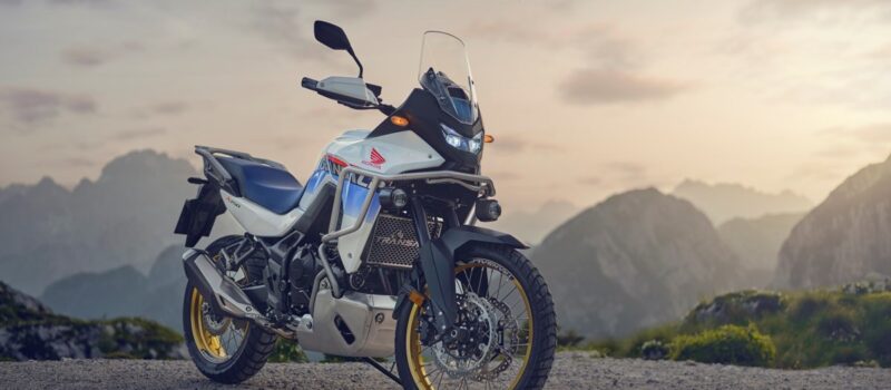 Honda XL750 Transalp Aventura versátil en dos ruedas