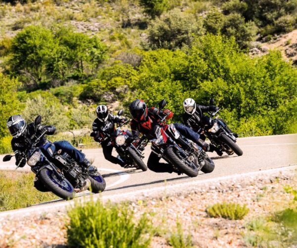 Guía práctica para conducir motocicletas en grupo