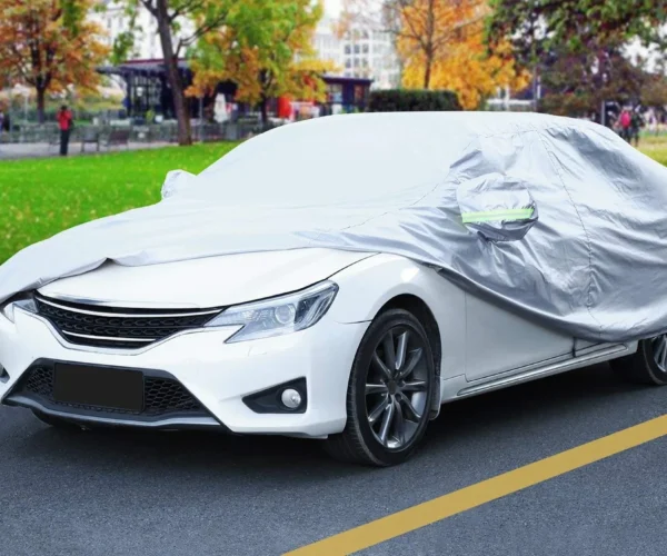 Protege tu automóvil con cubierta impermeable