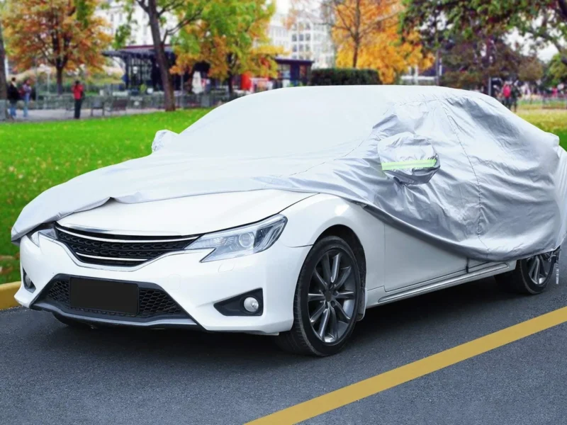 Protege tu automóvil con cubierta impermeable