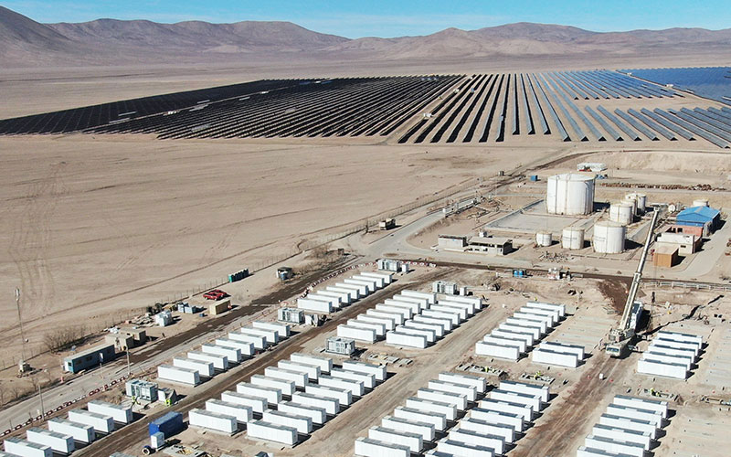 BATERÍAS ENERGÉTICAS PODRÍAN IMPULSAR MOVILIDAD ELÉCTRICA CHILE