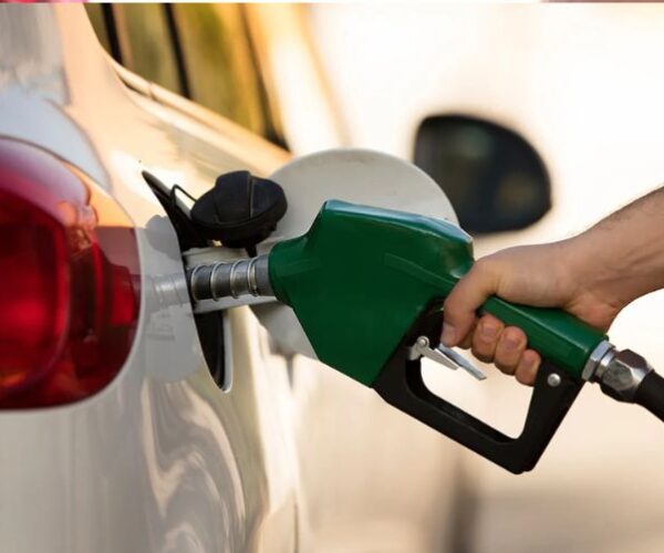 BOLIVIA, ENTRE LA CRISIS DEL PETRÓLEO Y SU PARQUE AUTOMOTOR